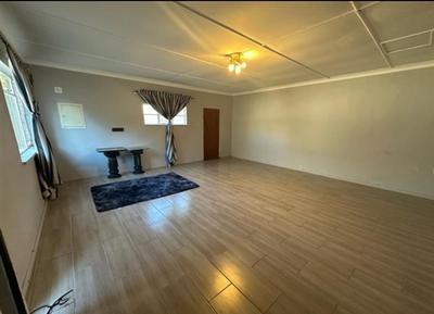 Cottage For Rent in Morningside, Sandton